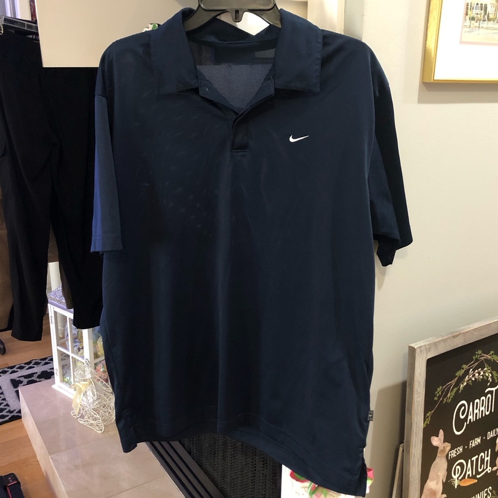 Nike Men’s Short Sleeve Athletic Golf Navy Collared Polo Shirt